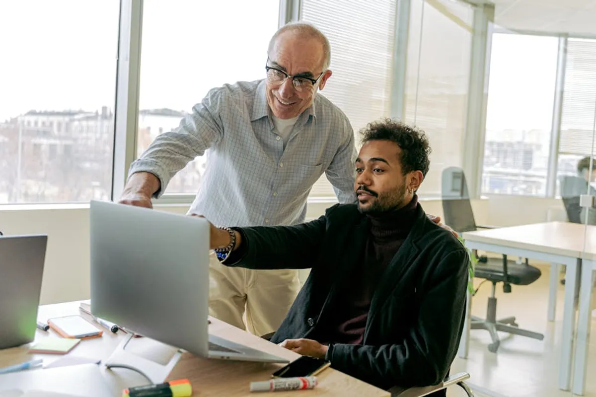 Business Coaching vs Consulting: What’s the Difference?